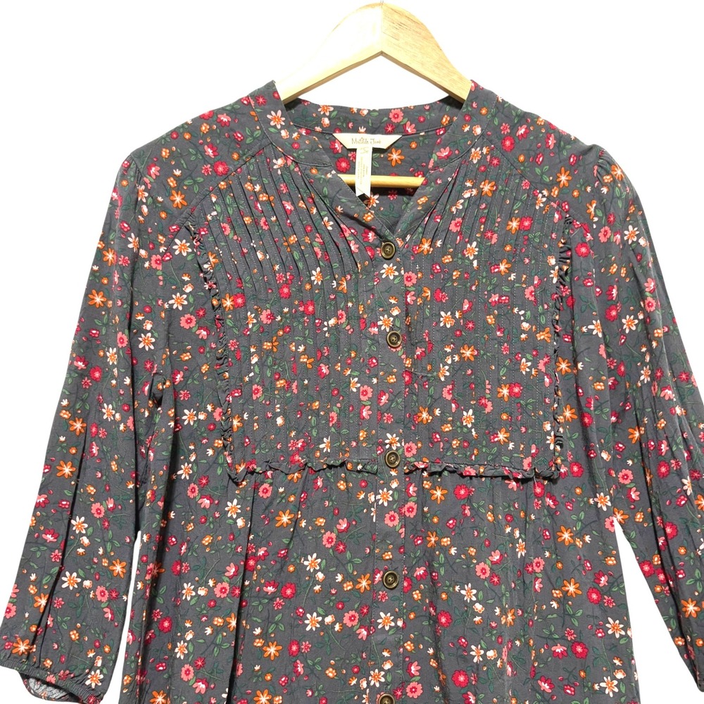 Matilda Jane‎ Womens Top S Gray Ditzy Floral Pintuck Button Front Tunic Blouse - Picture 3 of 6